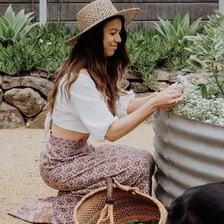 Hire .......iapretty influencer with 53.4k