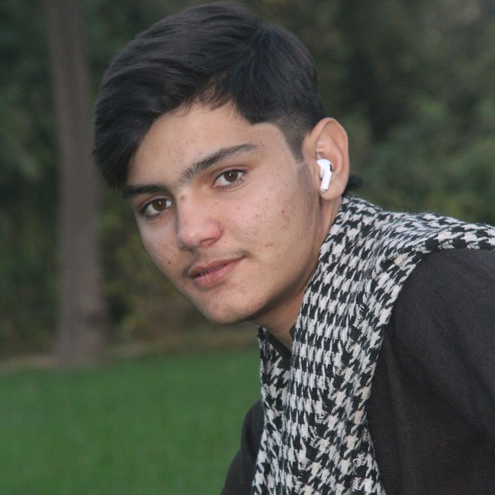 Hire .......a_wazir influencer with 92.8k