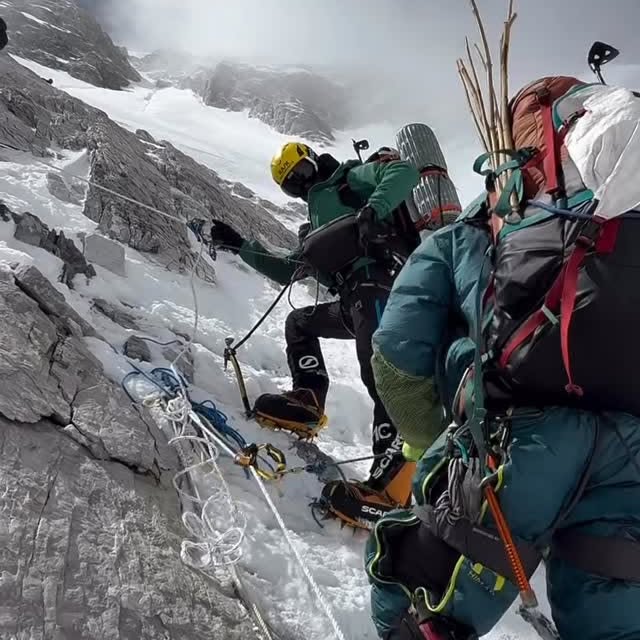  ..........stofficial   'recent posts' 