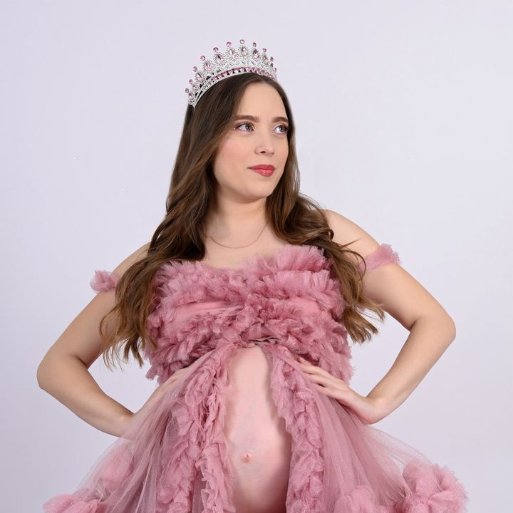 Hire ......hmagic influencer with 5.6k