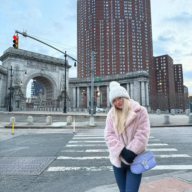  ........ewanders   'recent posts' 