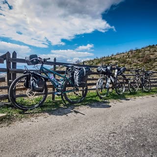 Hire ........verywhere influencer with 26k