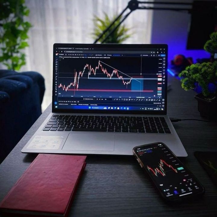 Hire .......ichelle1 influencer with 89