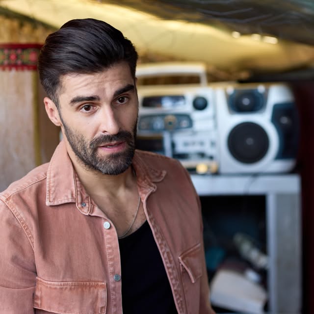  ......elnuta   'recent posts' 