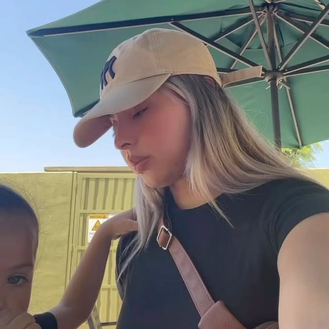  ......enicole   'recent posts' 