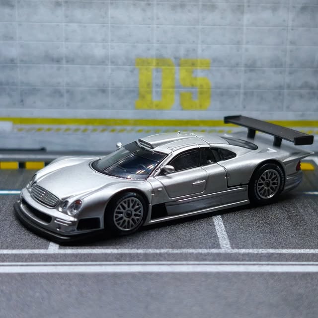  ........n_diecast   'recent posts' 