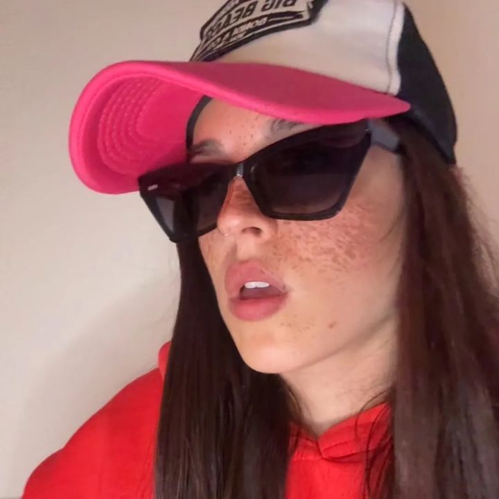 Hire ....arayy influencer with 45k