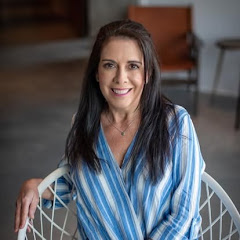 Hire ..........escosolido influencer with 16.2k