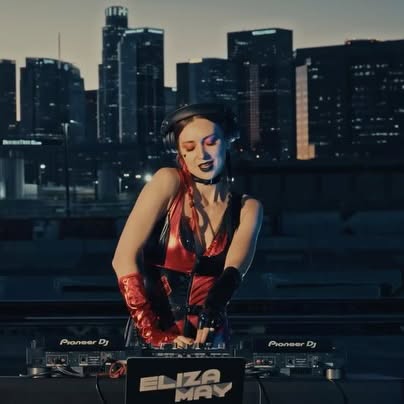  .....zamay   'recent posts' 