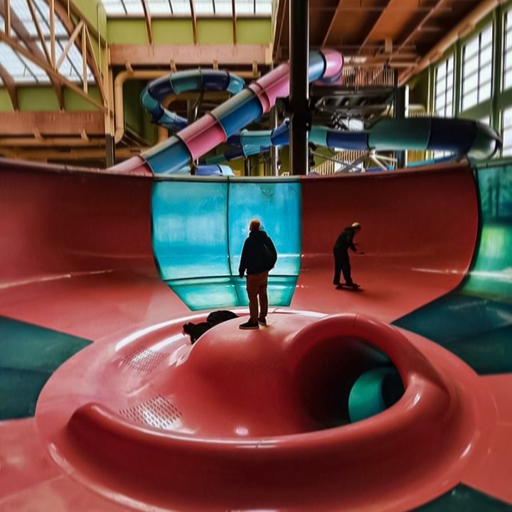 Hire ......xplores influencer with 426.2k