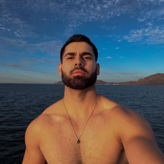  ......._selfie   'recent posts' 