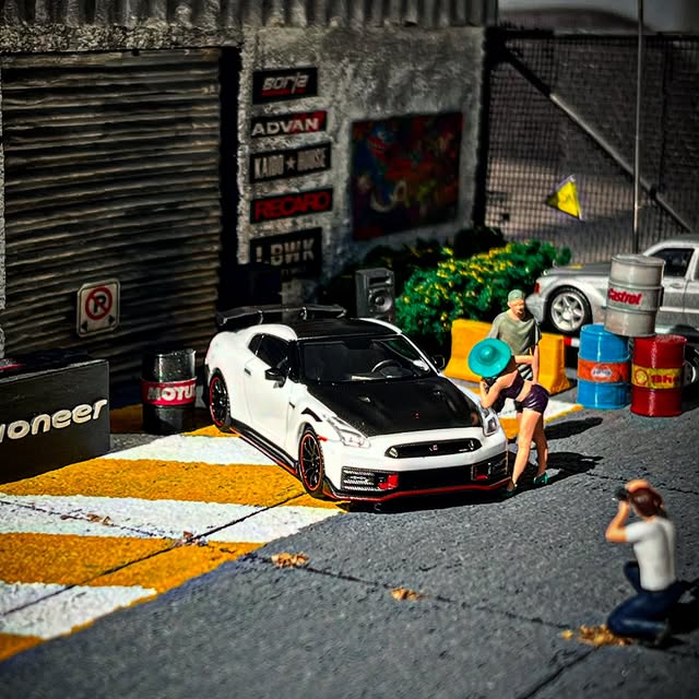  ........n_diecast   'recent posts' 