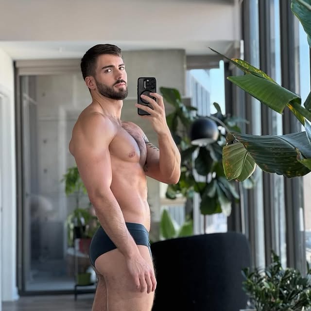  ......._selfie   'recent posts' 