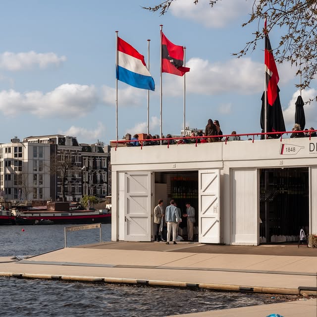  .......amshots   'recent posts' 