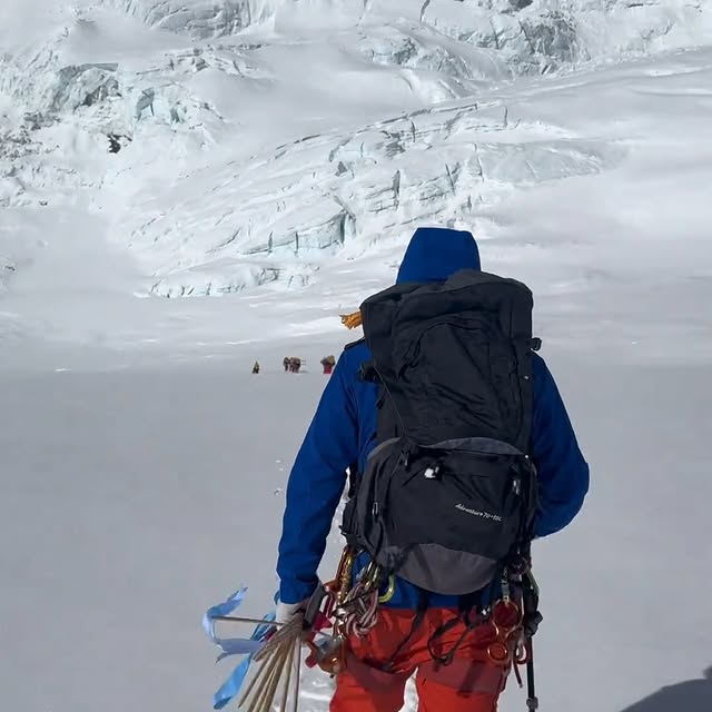  ..........stofficial   'recent posts' 