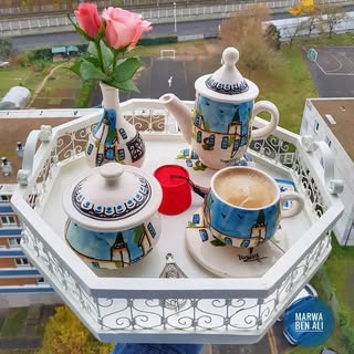 Hire .........kitchen influencer with 300k