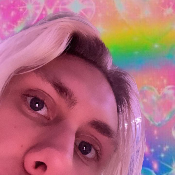 Hire ....gore influencer with 41.3k