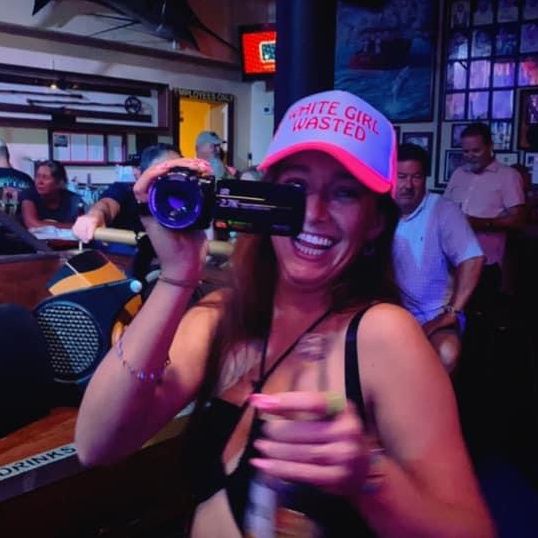 Hire ......bena09 influencer with 13k