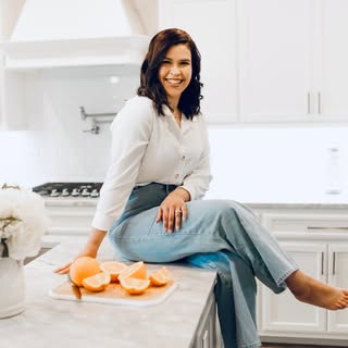 Hire .........lthy.bymc influencer with 390.7k