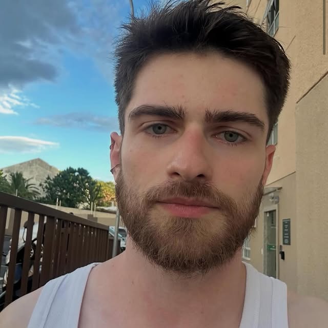  ......._selfie   'recent posts' 