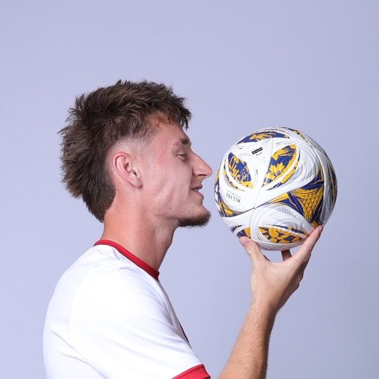 Hire ......puszta influencer with 10.7k