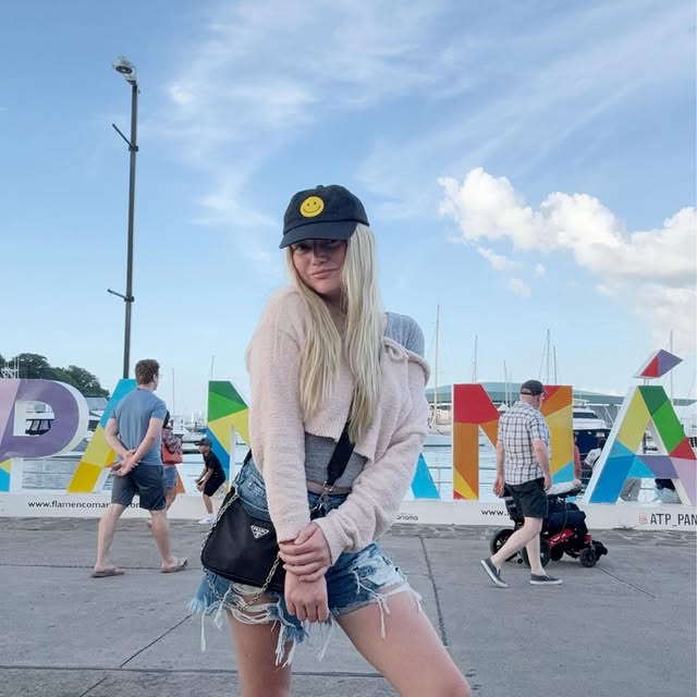  ........ewanders   'recent posts' 