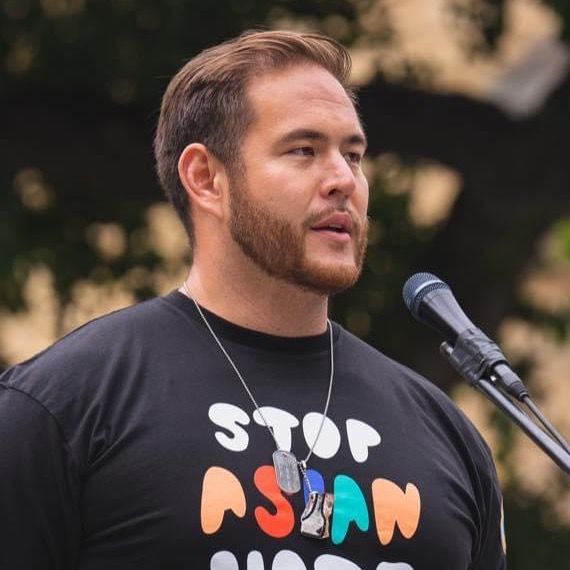 Hire .......elawyer influencer with 575.5k