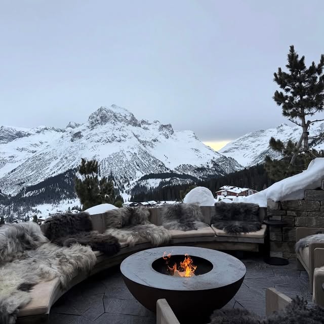  .....hotels   'recent posts' 