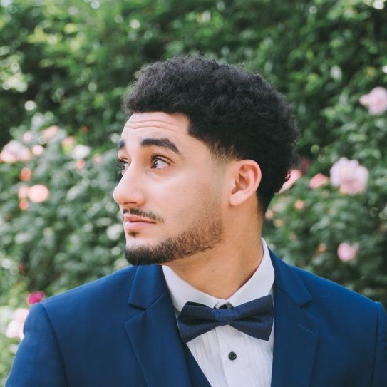 Hire ......neazizi influencer with 33.4k