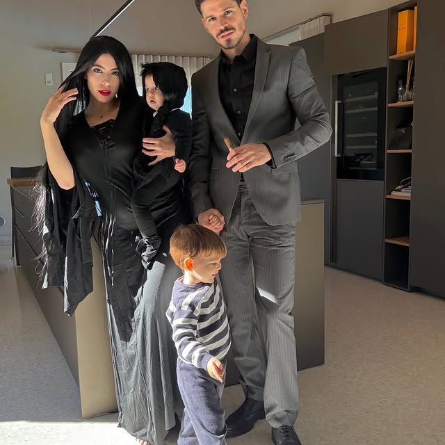  .....abzzz   'recent posts' 