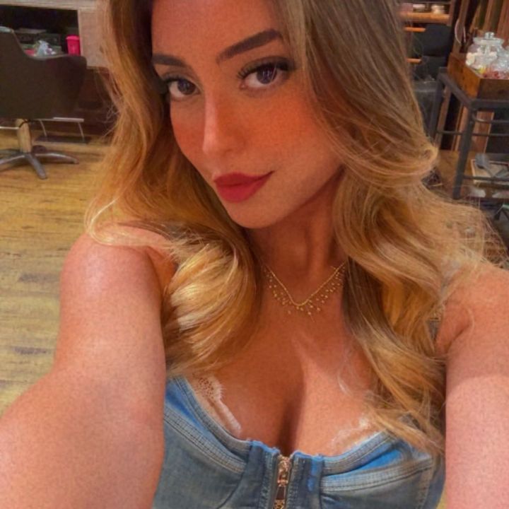 Hire .......aourarh influencer with 4.8k