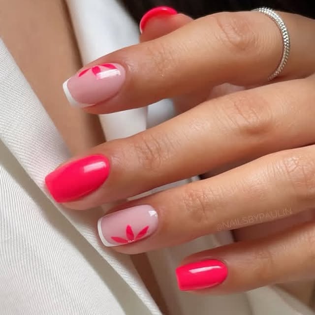  ......nails   'recent posts' 