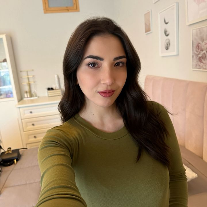Hire ......rcolino influencer with 319k