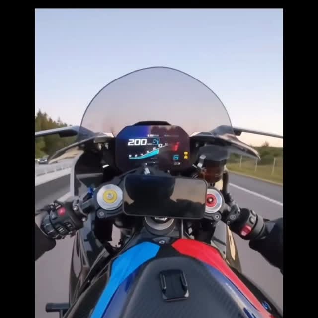  .....ustfy   'recent posts' 