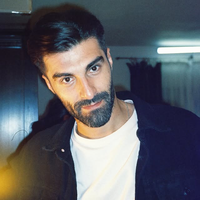  ......elnuta   'recent posts' 