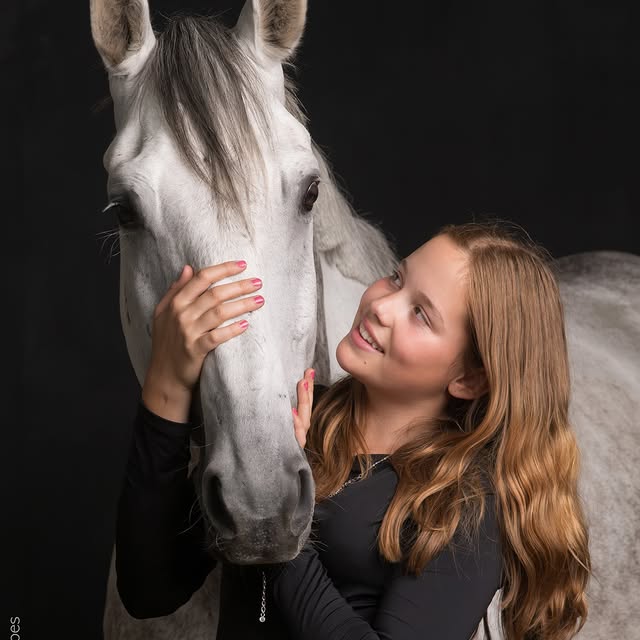  ..........hotography   'recent posts' 