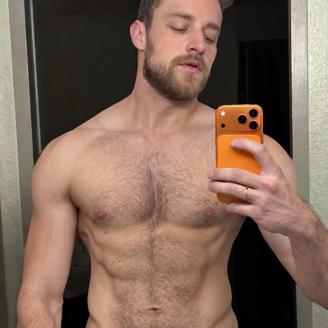  ......._selfie   'recent posts' 