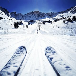 Hire ........ndscapes influencer with 64.4k