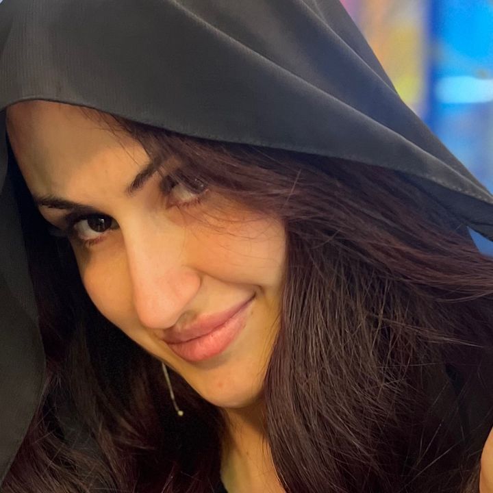 Hire .....anag30 influencer with 8.5m